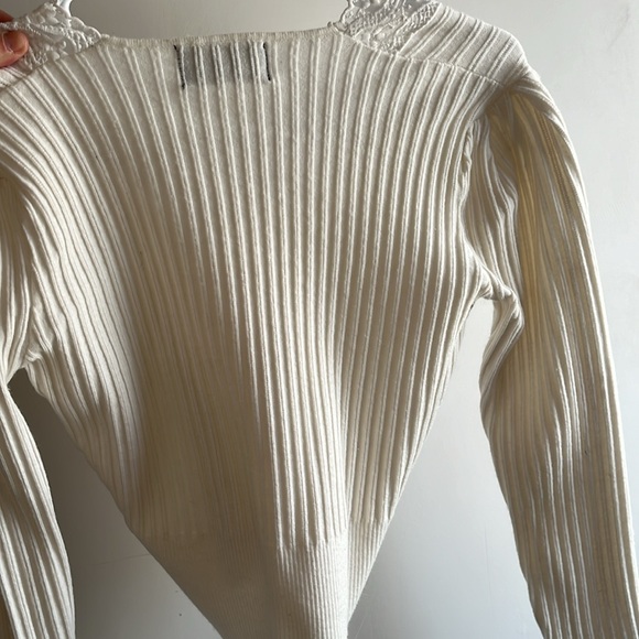 Cider Unique Classy Lace Long Sleeve - Picture 4 of 4